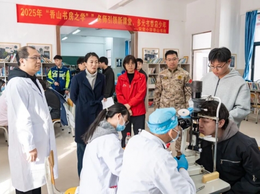 熱血應(yīng)征！大涌百余名青年參加征兵體檢